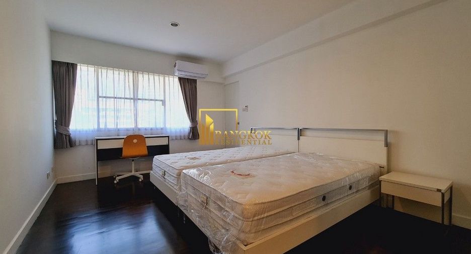 For rent 3 ベッドルーム apartment in Khlong Toei, Bangkok