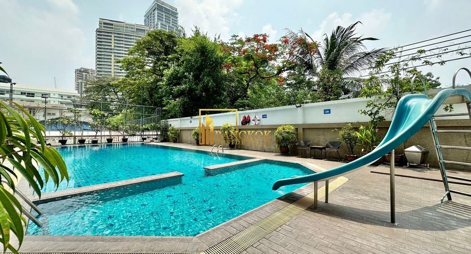 For rent 3 ベッドルーム apartment in Khlong Toei, Bangkok