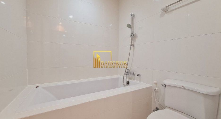Apartment zur Miete mit 3 Zimmer in Khlong Toei, Bangkok