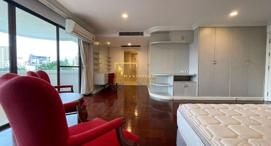 À louer 3 chambres appartement à Khlong Toei, Bangkok