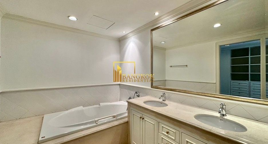 For rent 3 ベッドルーム apartment in Sathon, Bangkok