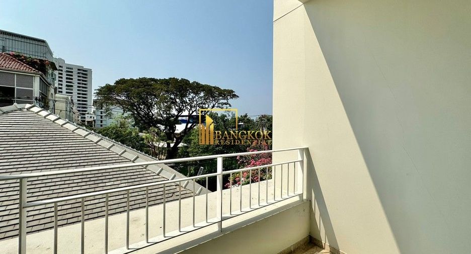 For rent 3 ベッドルーム apartment in Sathon, Bangkok