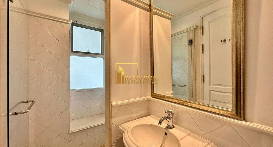For rent 3 ベッドルーム apartment in Sathon, Bangkok