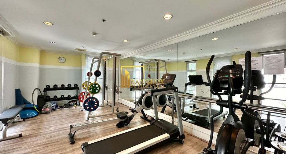 For rent 3 ベッドルーム apartment in Sathon, Bangkok