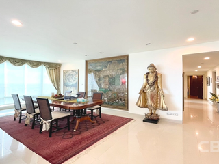 For sale 4 bedrooms condo in Bang Kho Laem, Bangkok