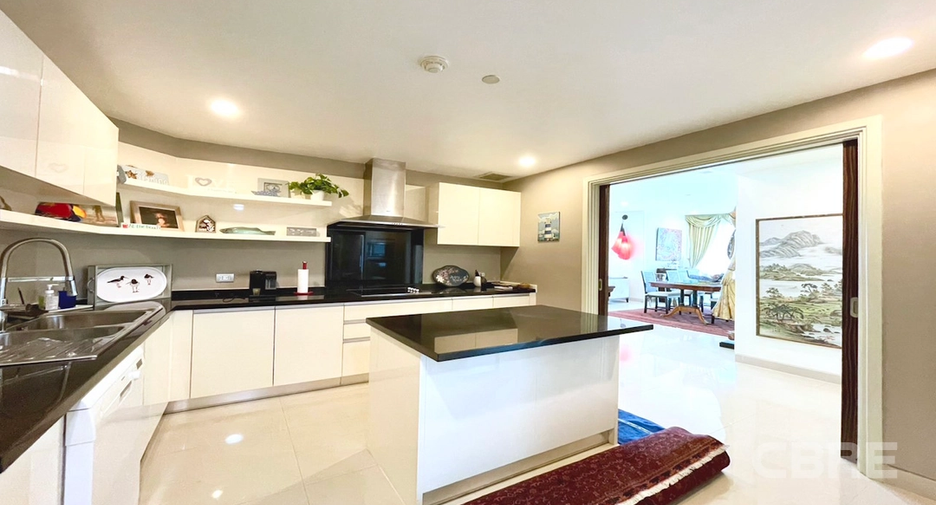 For sale 4 bedrooms condo in Bang Kho Laem, Bangkok