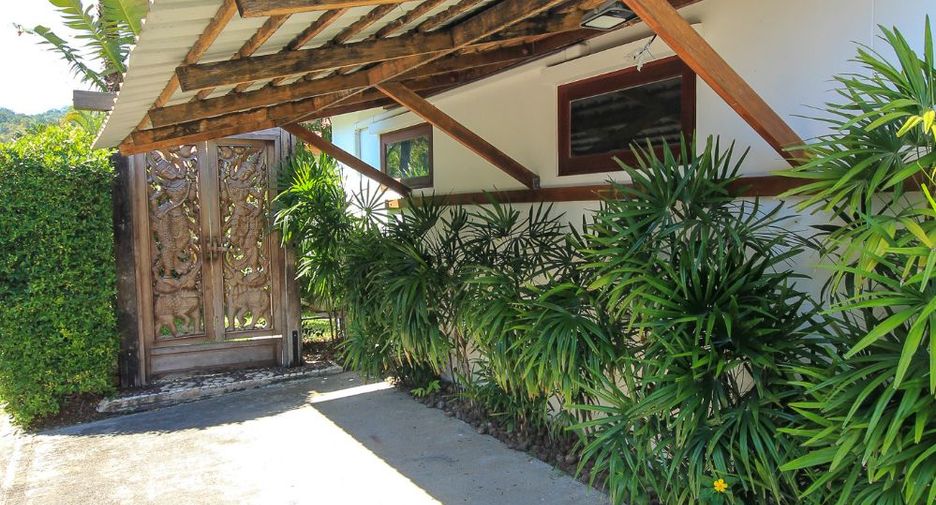 For sale 3 bedrooms villa in Hua Hin, Prachuap Khiri Khan