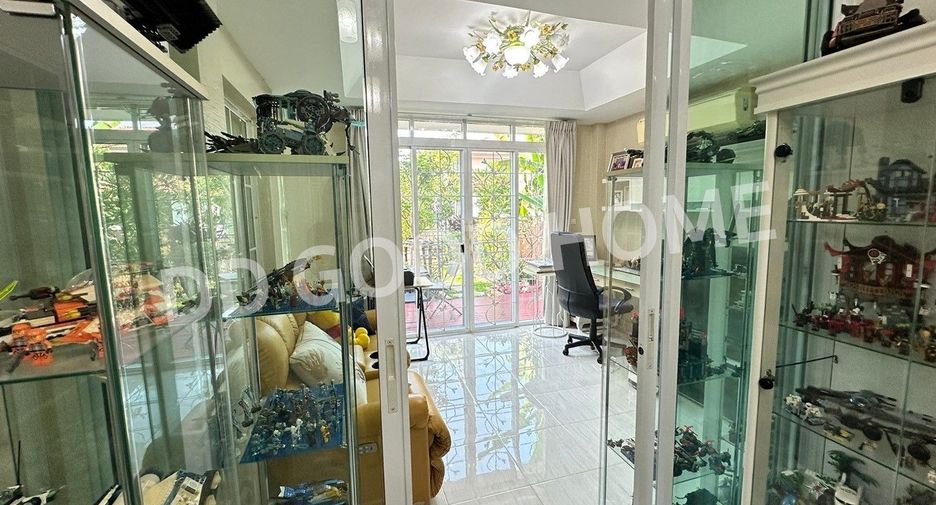 For sale 3 bedrooms house in Bang Bua Thong, Nonthaburi