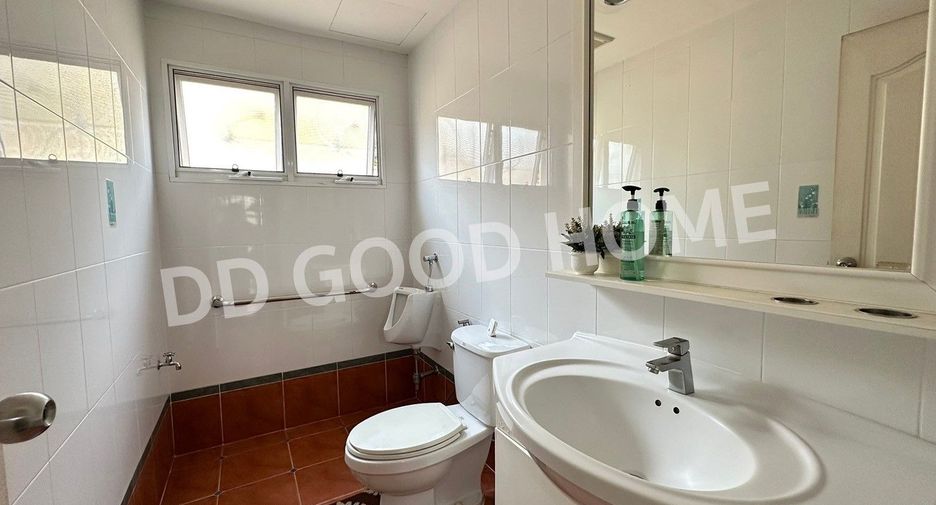 For sale 3 bedrooms house in Bang Bua Thong, Nonthaburi