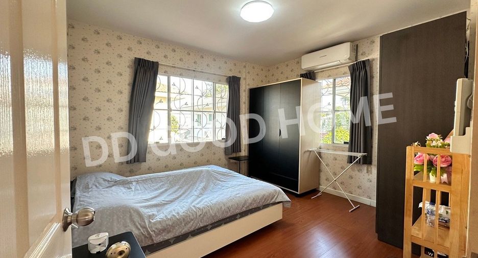 For sale 3 bedrooms house in Bang Bua Thong, Nonthaburi