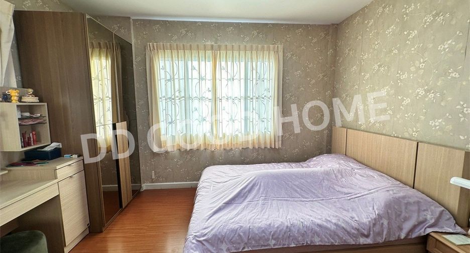 For sale 3 bedrooms house in Bang Bua Thong, Nonthaburi