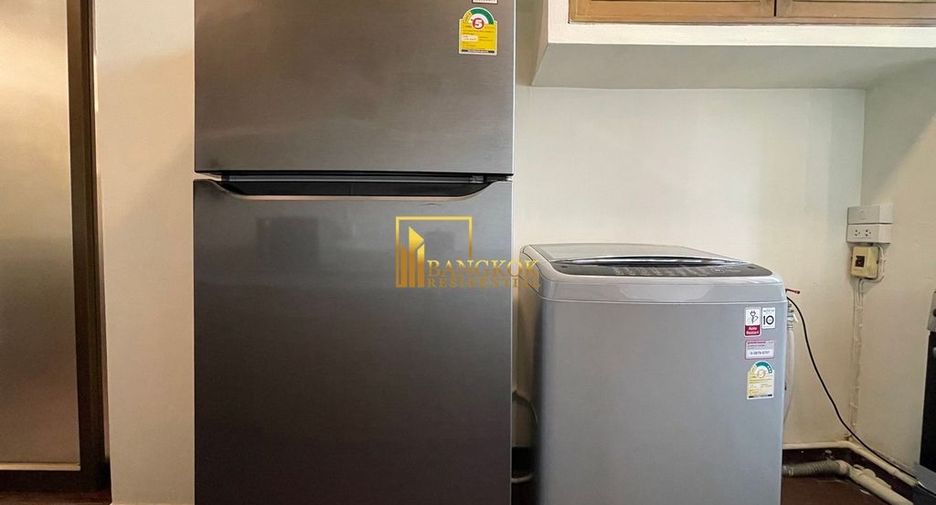 For rent 2 bedrooms apartment in Pathum Wan, Bangkok