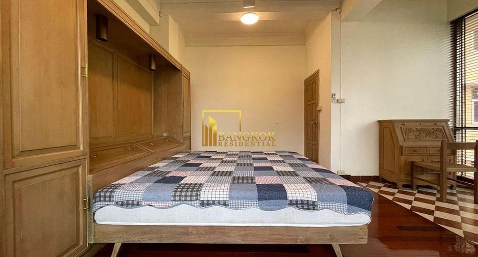 For rent 2 bedrooms apartment in Pathum Wan, Bangkok