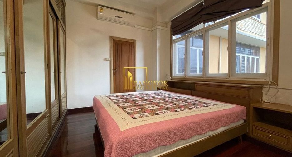 For rent 2 bedrooms apartment in Pathum Wan, Bangkok