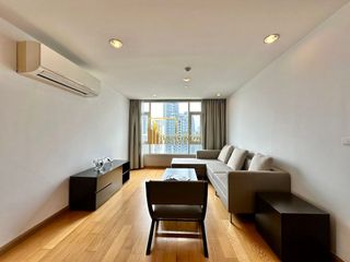 For rent 4 bedrooms apartment in Watthana, Bangkok