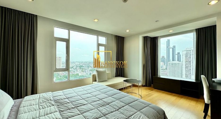For rent 4 bedrooms apartment in Watthana, Bangkok