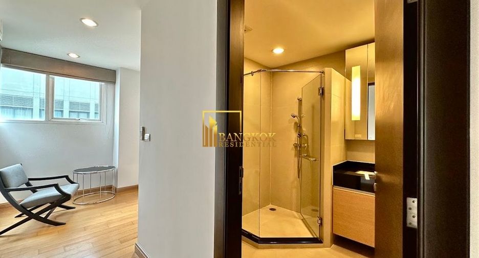 For rent 4 bedrooms apartment in Watthana, Bangkok
