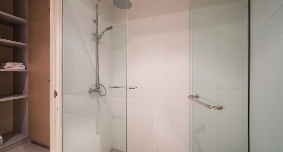 For sale 4 bedrooms house in Thalang, Phuket