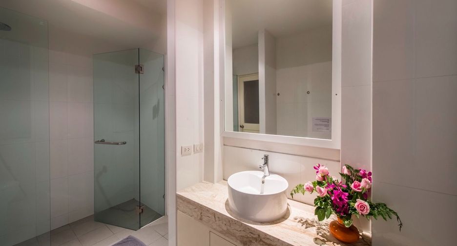 For sale 4 bedrooms house in Thalang, Phuket