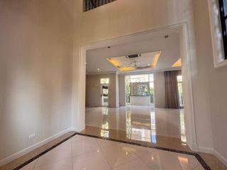 For sale 5 Beds house in Lat Phrao, Bangkok