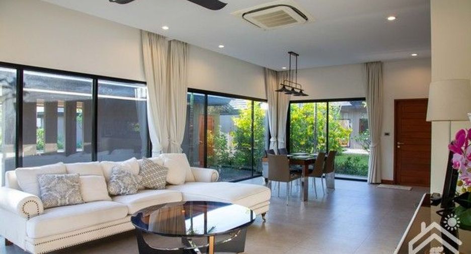 For sale 3 bedrooms house in Si Racha, Chonburi
