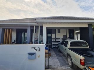 For sale 3 bedrooms house in Mueang Nakhon Ratchasima, Nakhon Ratchasima