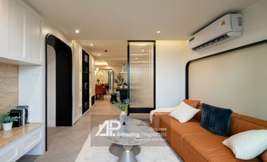 For sale 3 bed condo in Watthana, Bangkok