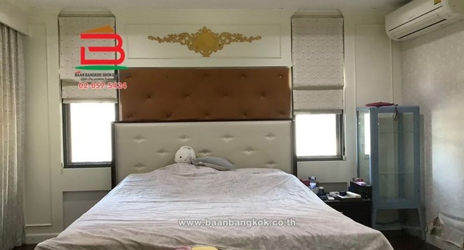 For sale 4 bedrooms house in Pak Kret, Nonthaburi