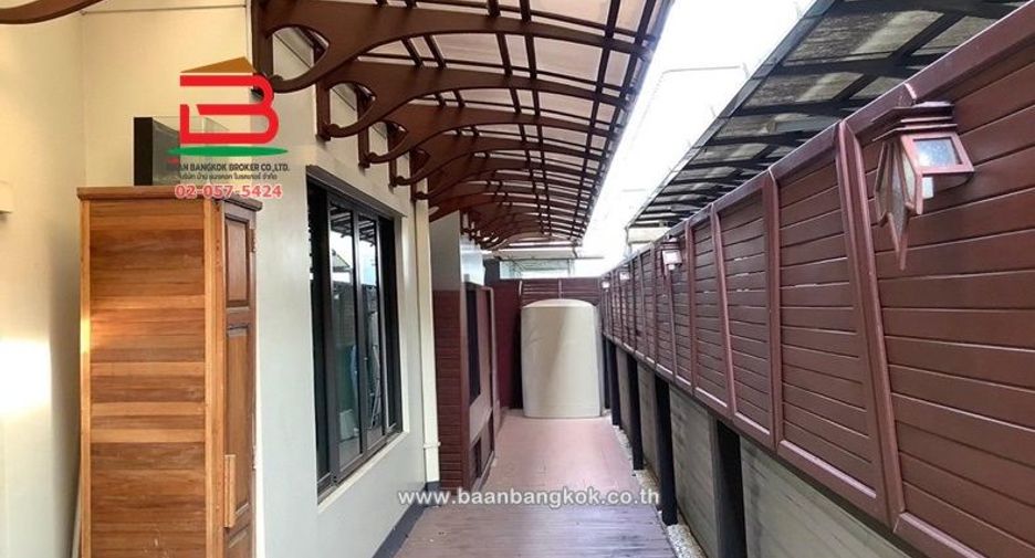 For sale 4 bedrooms house in Pak Kret, Nonthaburi