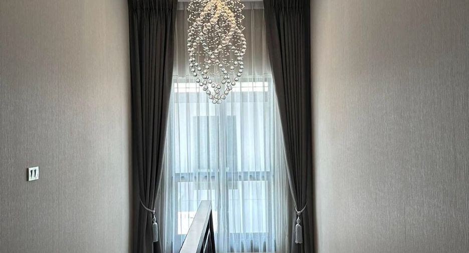 For sale 4 bedrooms house in Prawet, Bangkok