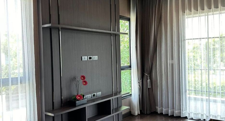 For sale 4 bedrooms house in Prawet, Bangkok