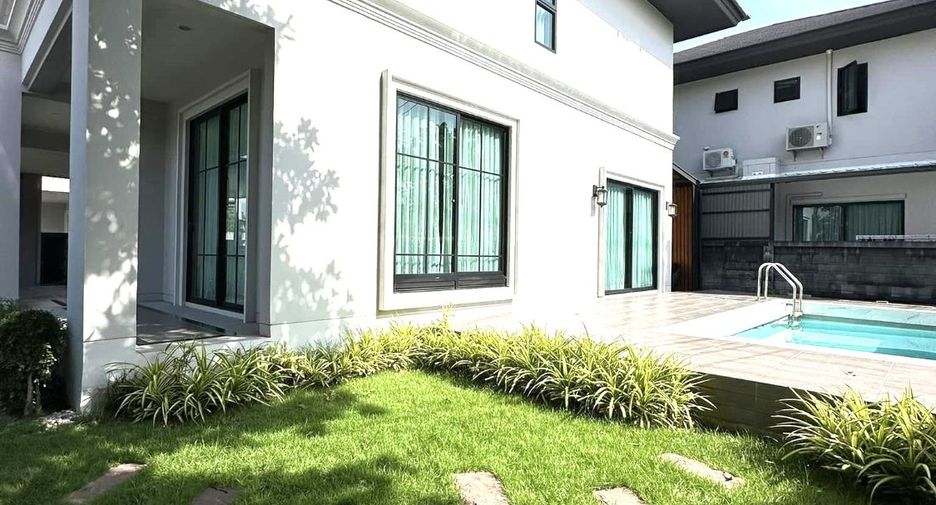 For sale 4 bedrooms house in Prawet, Bangkok