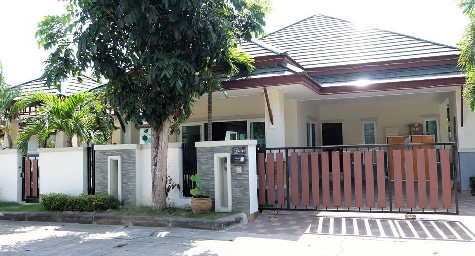 For sale 3 bedrooms house in Bang Lamung, Chonburi