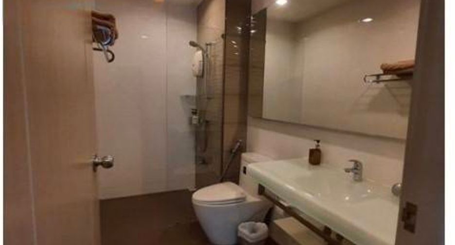 For sale 6 bedrooms townhouse in Bang Phli, Samut Prakan
