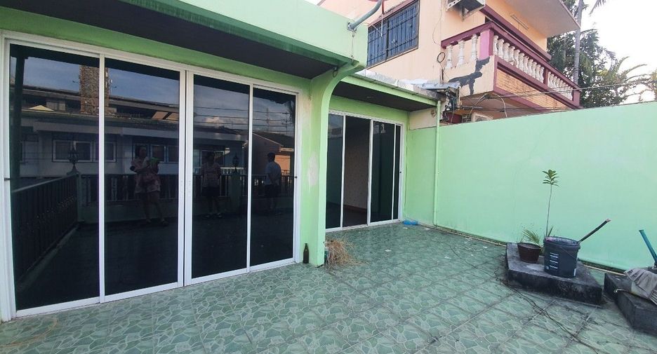 For sale 3 bedrooms house in Lak Si, Bangkok