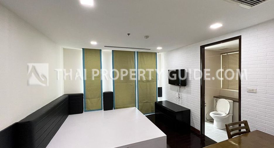 ให้เช่า 3 ห้องนอน คอนโด ใน วัฒนา, กรุงเทพฯ