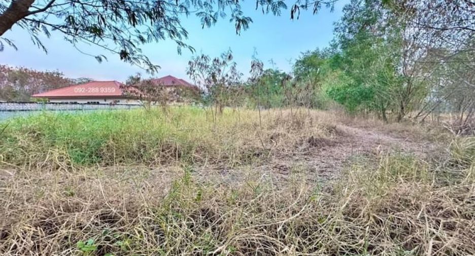 Продажа Участок в Mueang Chon Buri, Чонбури