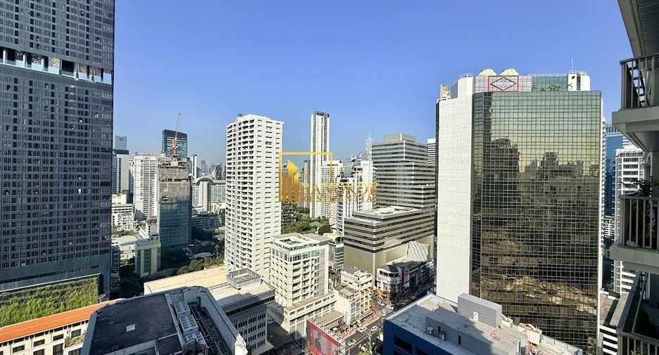 For rent 4 bedrooms apartment in Watthana, Bangkok