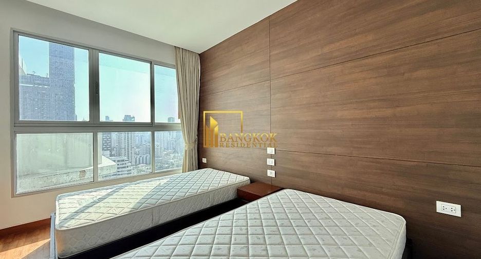 For rent 4 bedrooms apartment in Watthana, Bangkok