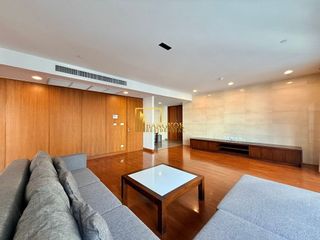 For rent 3 bedrooms apartment in Watthana, Bangkok