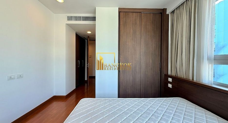 For rent 3 bedrooms apartment in Watthana, Bangkok