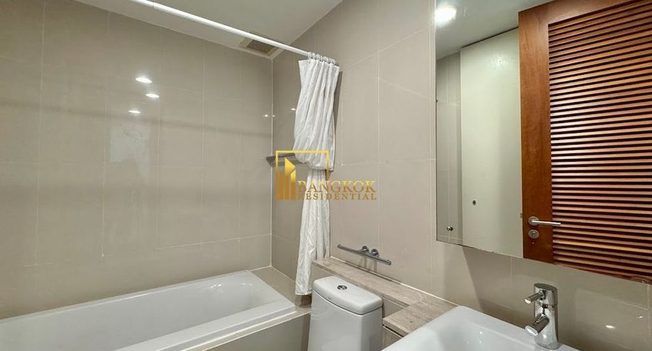 For rent 4 bedrooms apartment in Watthana, Bangkok