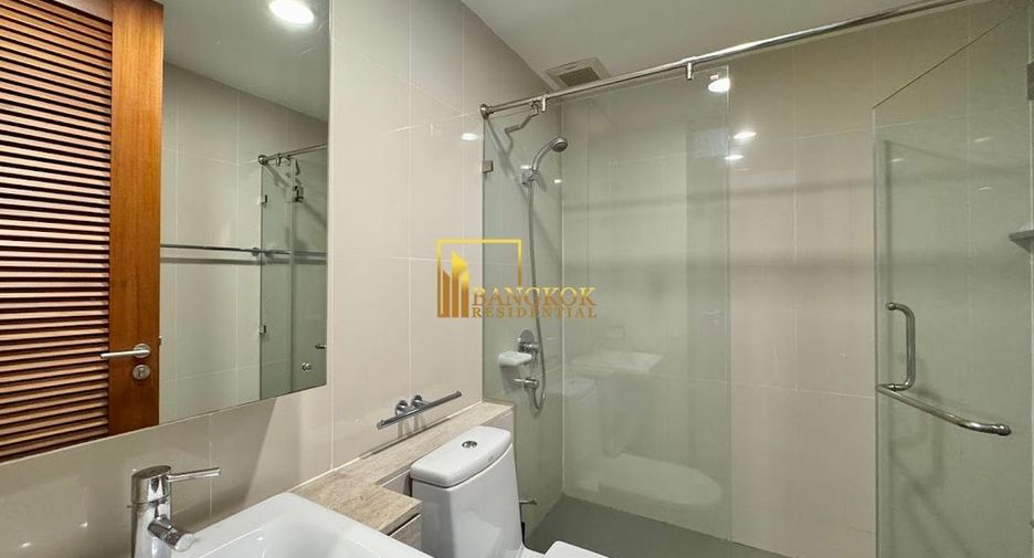 For rent 4 bedrooms apartment in Watthana, Bangkok