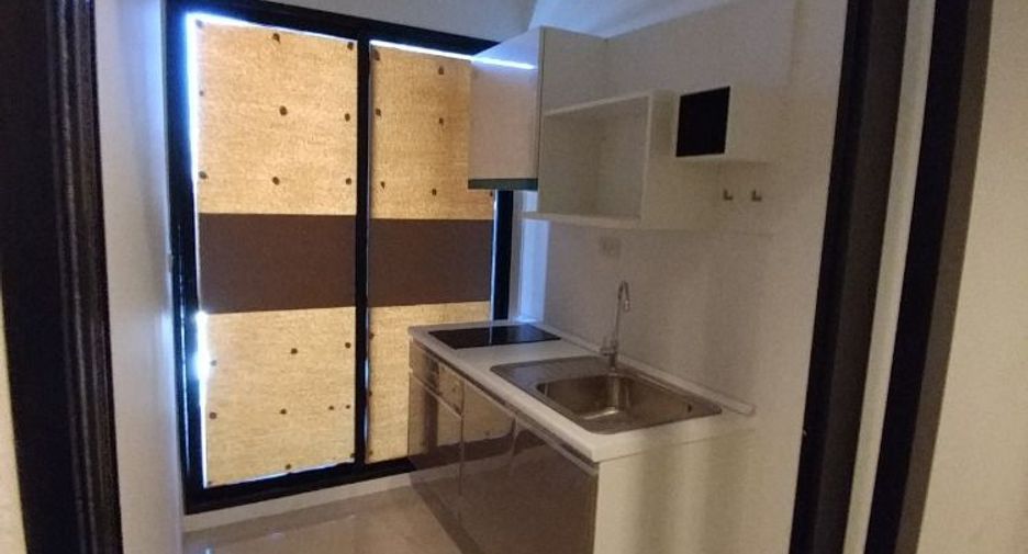 For sale 1 Beds condo in Mueang Samut Prakan, Samut Prakan
