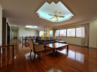For rent 4 ベッドルーム apartment in Watthana, Bangkok