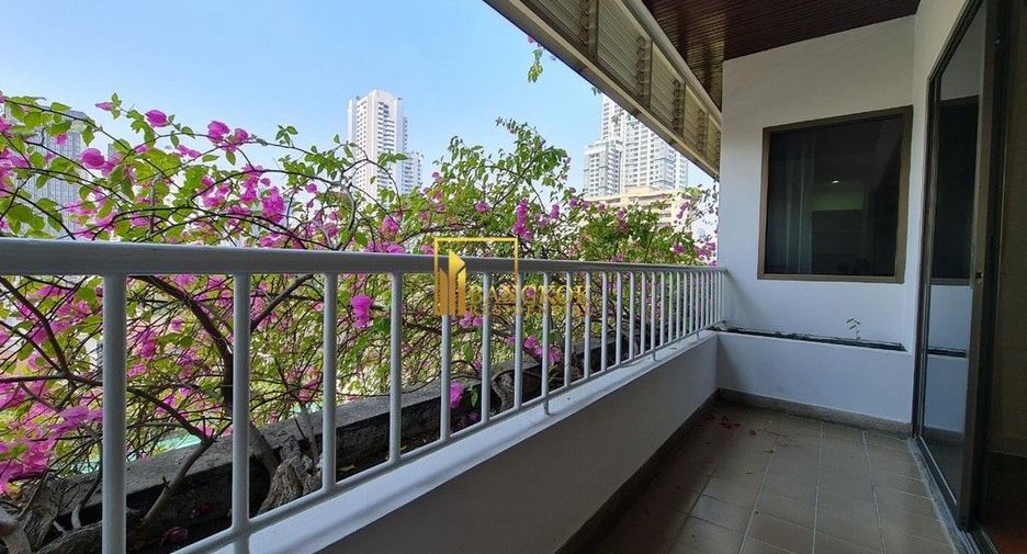 Apartamento en alquiler de 4 habitaciones en Watthana, Bangkok