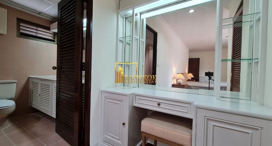 Apartamento en alquiler de 4 habitaciones en Watthana, Bangkok