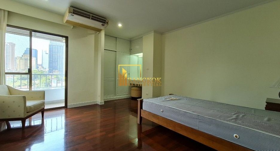 Apartamento en alquiler de 4 habitaciones en Watthana, Bangkok