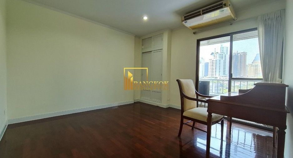 Apartamento en alquiler de 4 habitaciones en Watthana, Bangkok