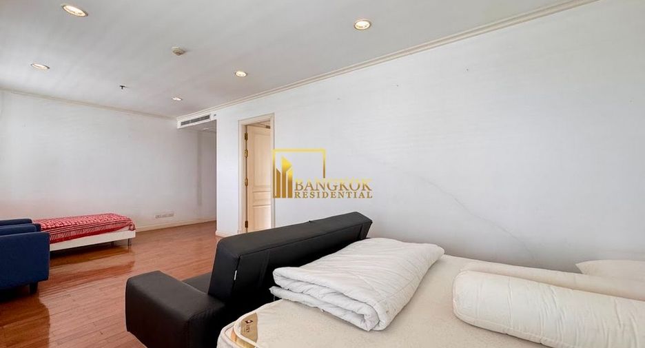 For rent 2 ベッドルーム apartment in Sathon, Bangkok